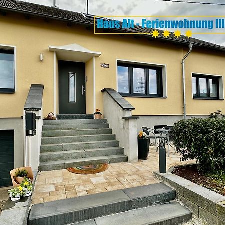 Haus Alt - Ferienwohnung Illingen  Экстерьер фото